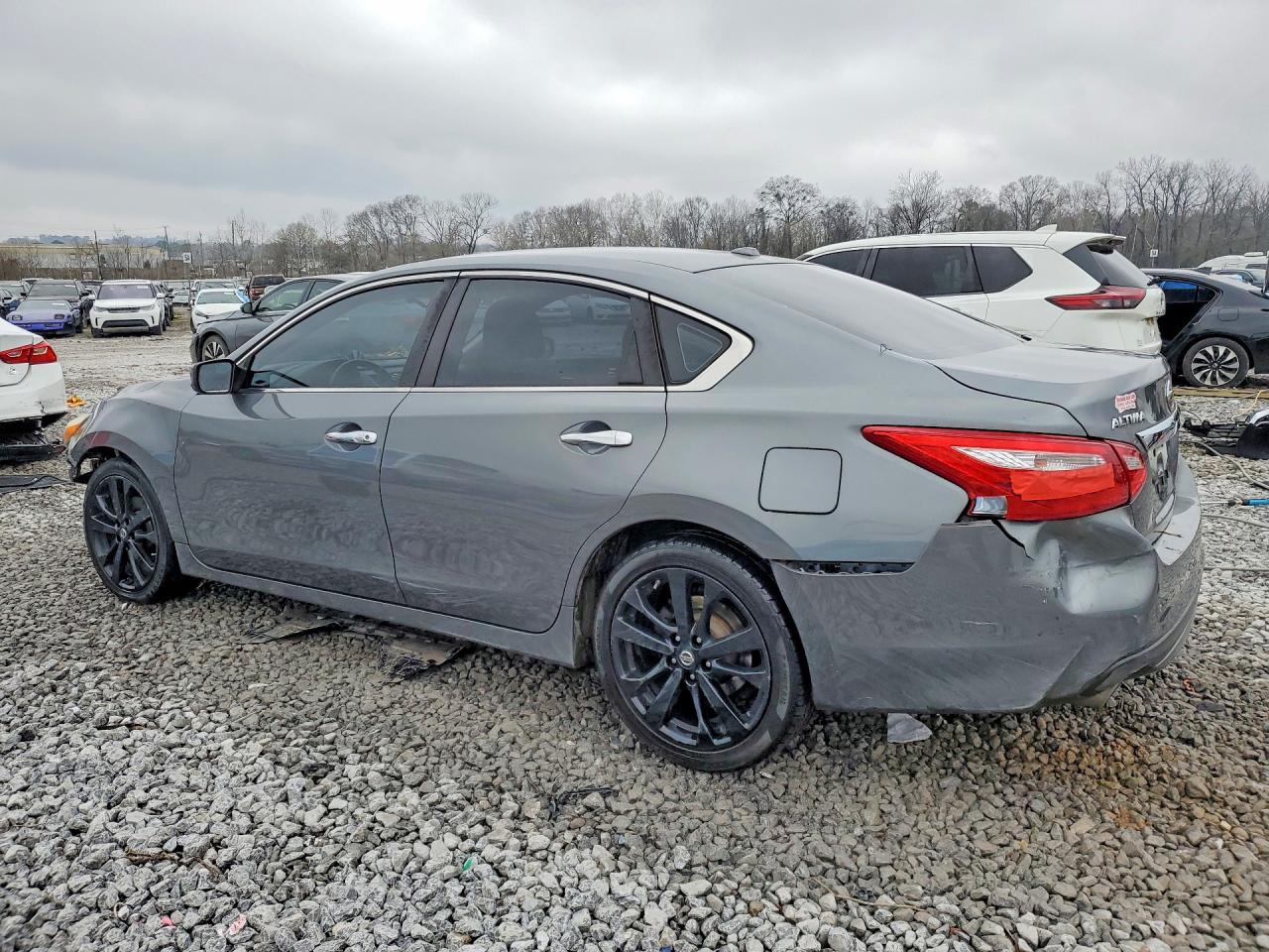 2017 NISSAN ALTIMA 2.5 SV photo 4