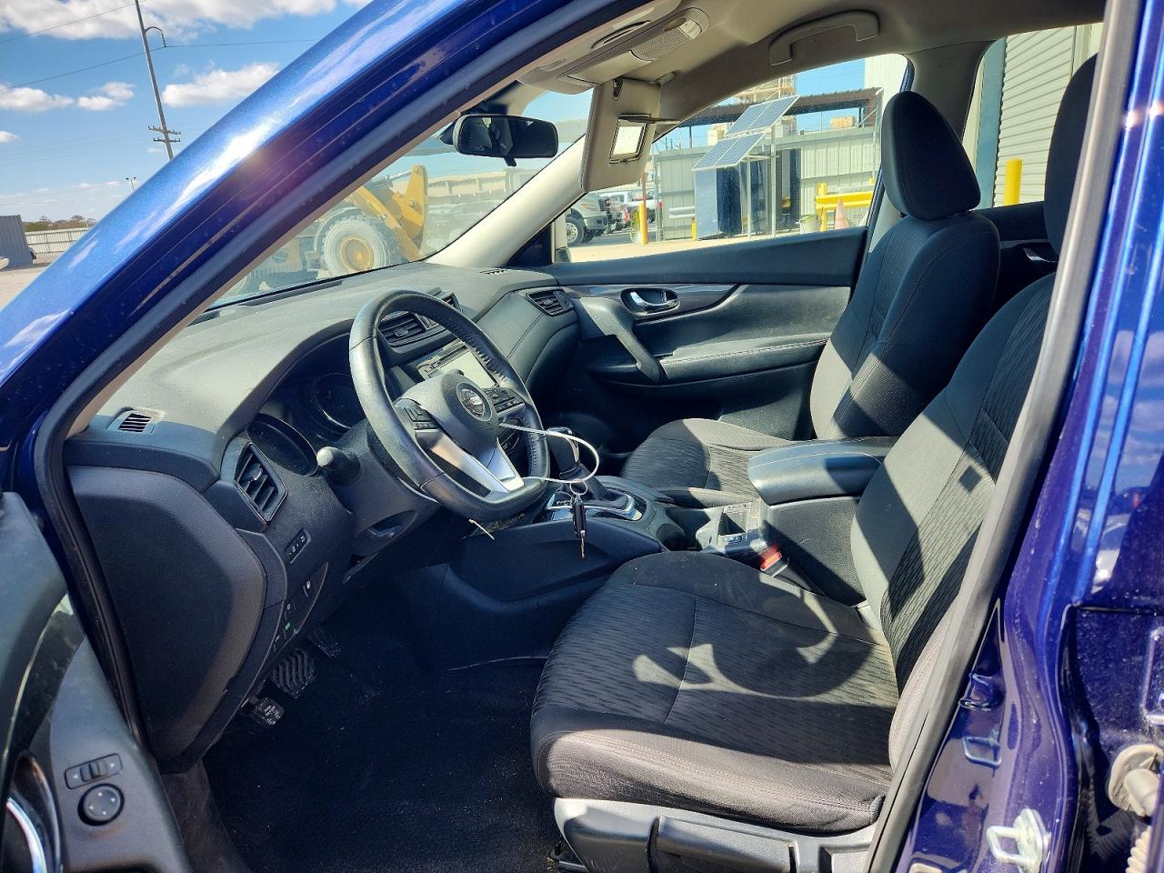 2020 NISSAN ROGUE S photo 19