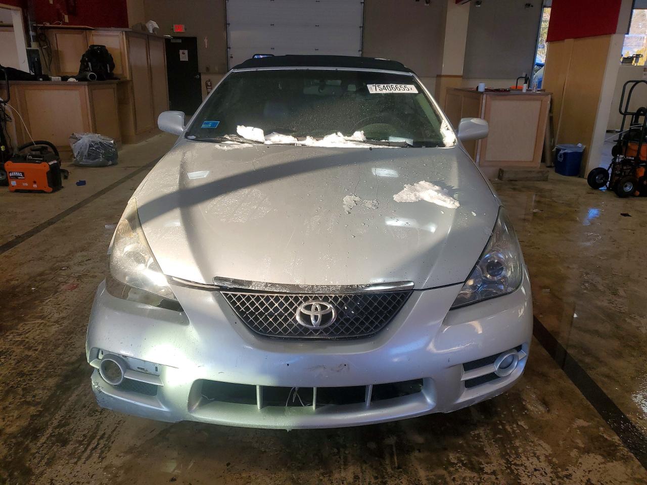 2008 TOYOTA CAMRY SOLARA SE photo 5