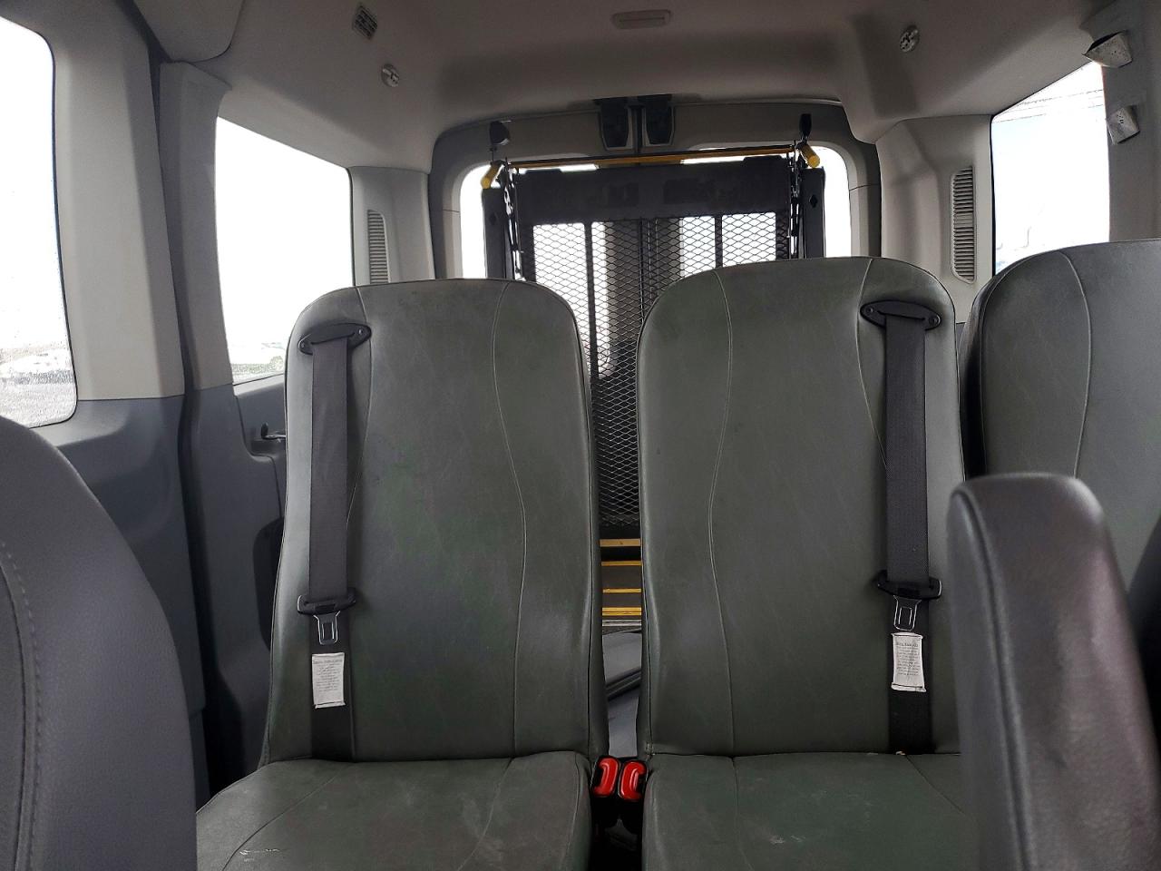 2016 FORD TRANSIT T-150 photo 19