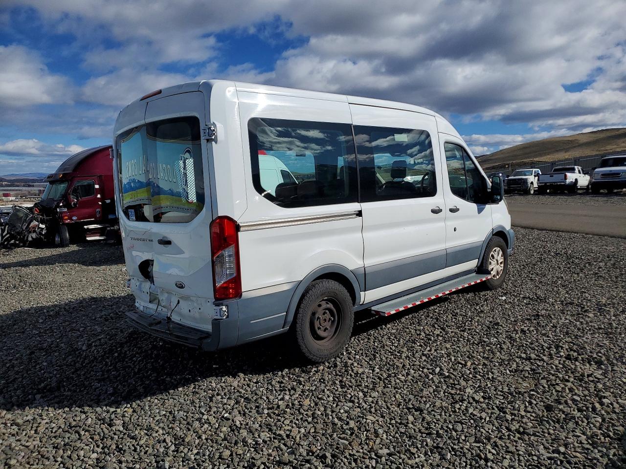 2016 FORD TRANSIT T-150 photo 5