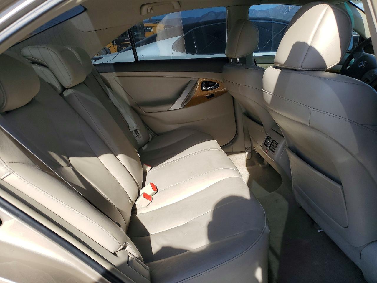 2007 TOYOTA CAMRY XLE V6 photo 10