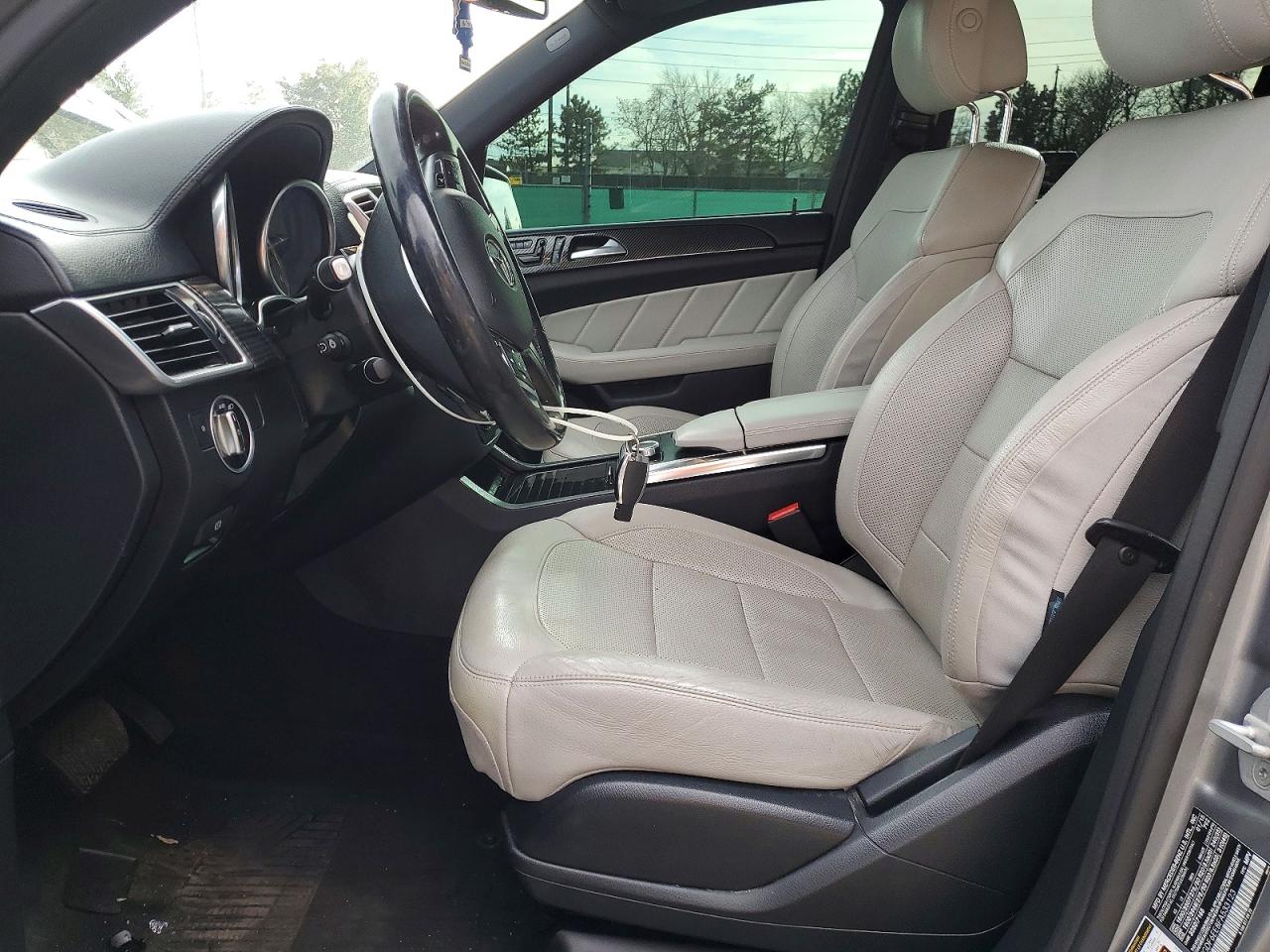 2015 MERCEDES-BENZ GL 450 4MATIC photo 7