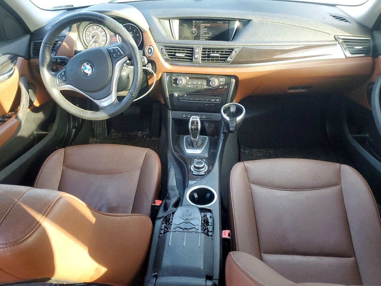 2015 BMW X1 XDRIVE28I photo 22