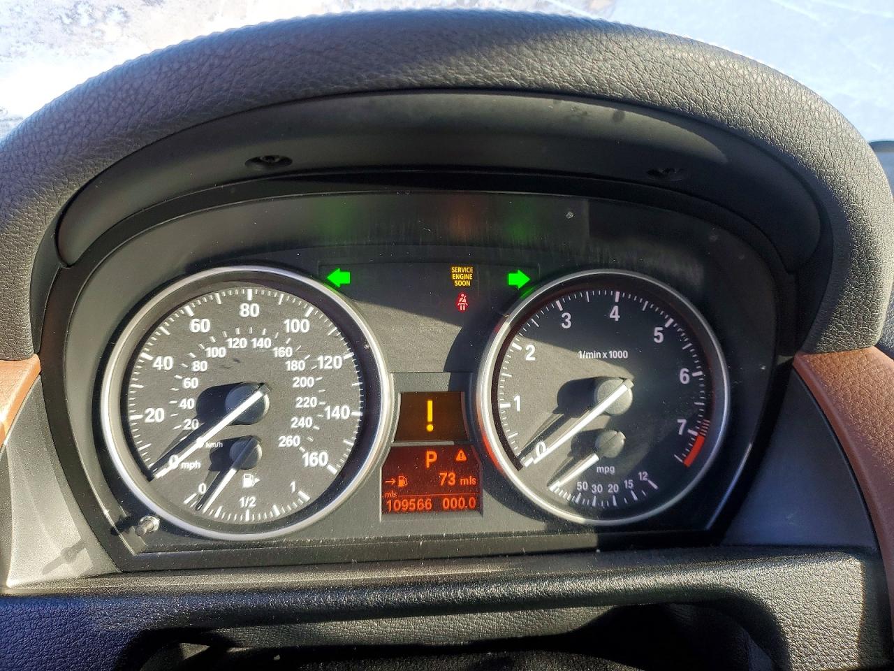 2015 BMW X1 XDRIVE28I photo 25