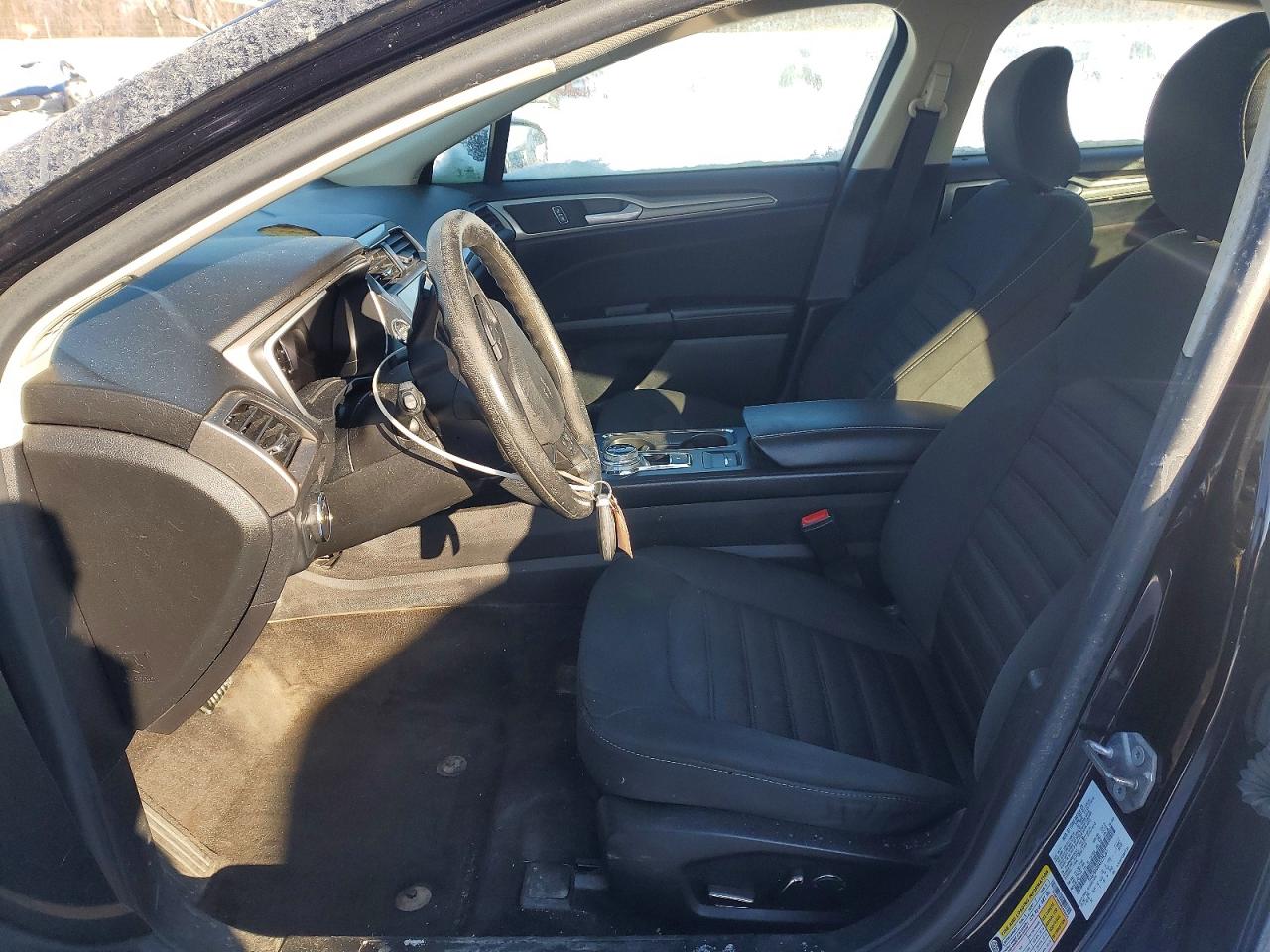 2019 FORD FUSION SE photo 7