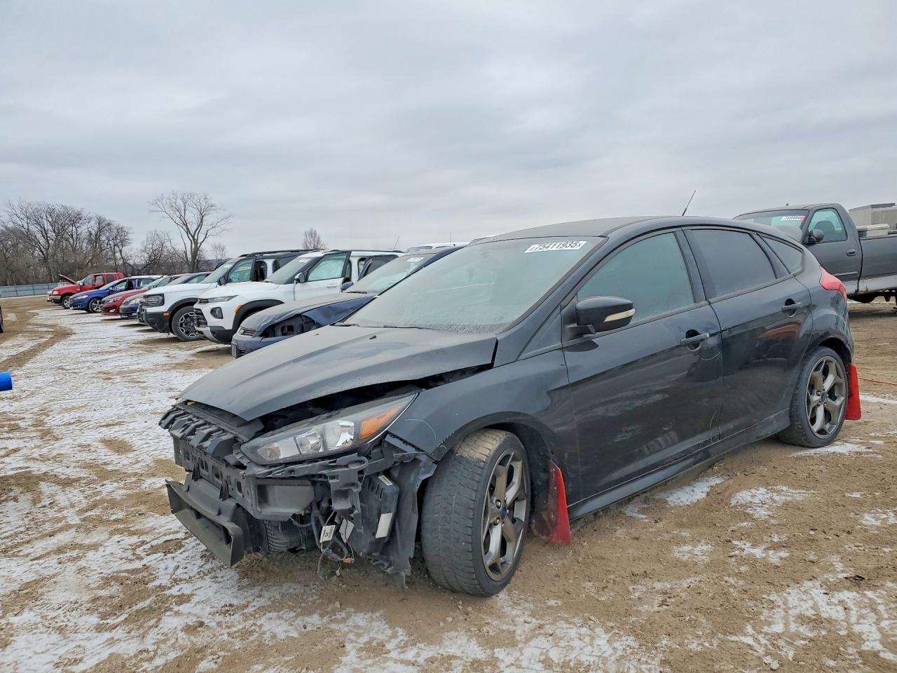 2017 FORD FOCUS