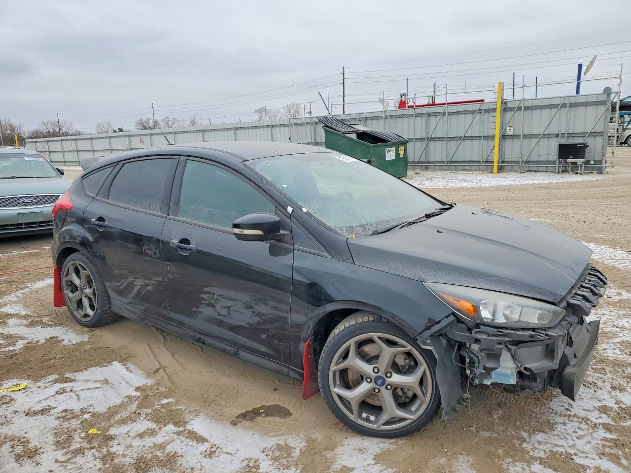 2017 FORD FOCUS ST photo 4