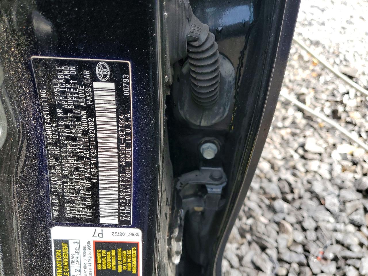 2015 TOYOTA CAMRY SE photo 12