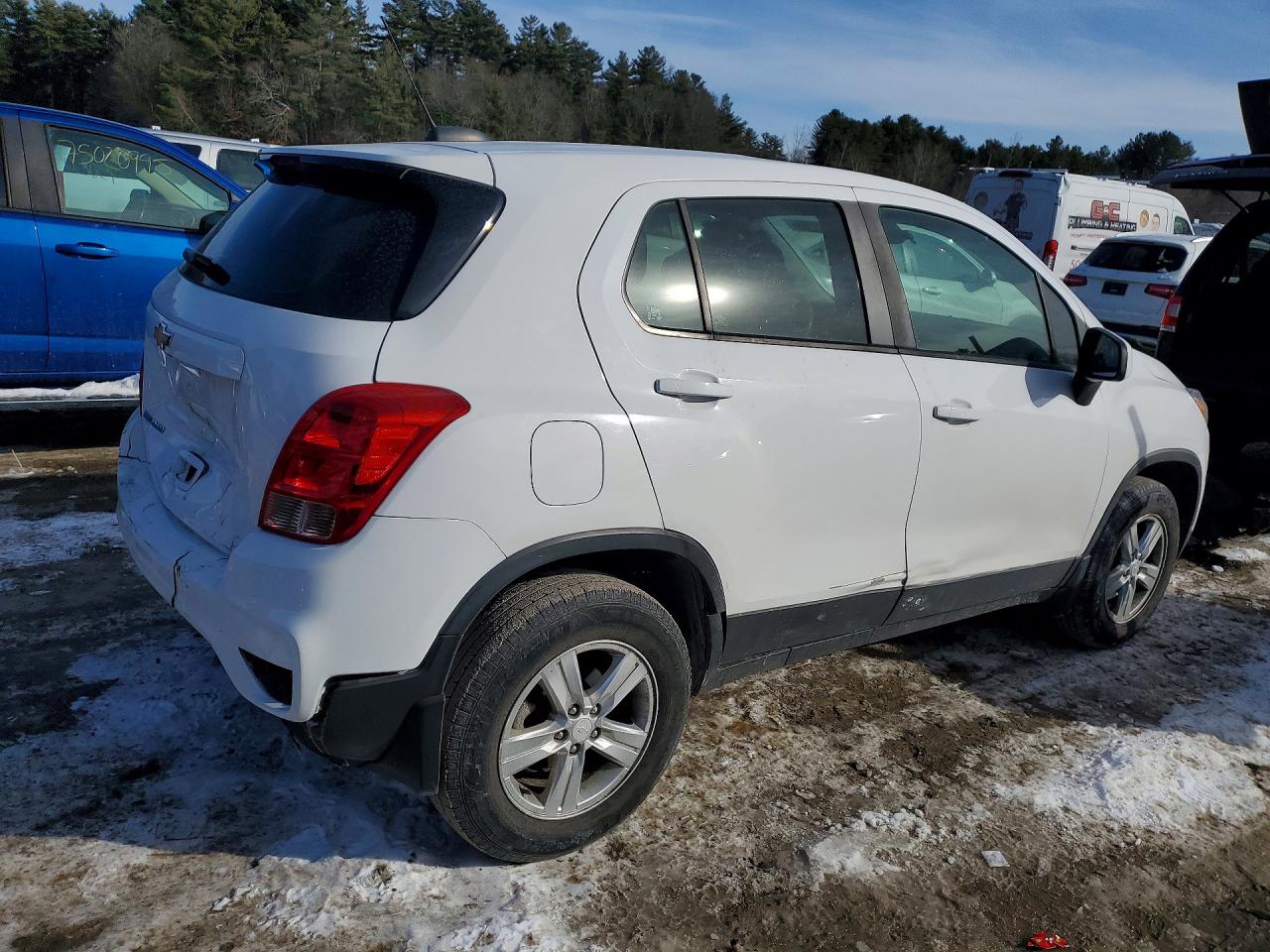 2018 CHEVROLET TRAX LS photo 5