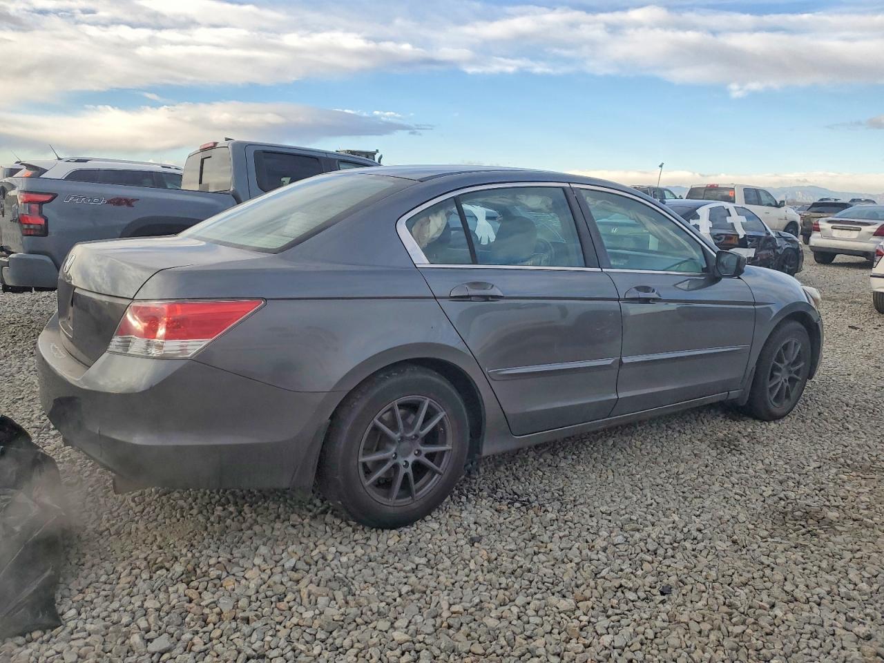 2009 HONDA ACCORD LX photo 3