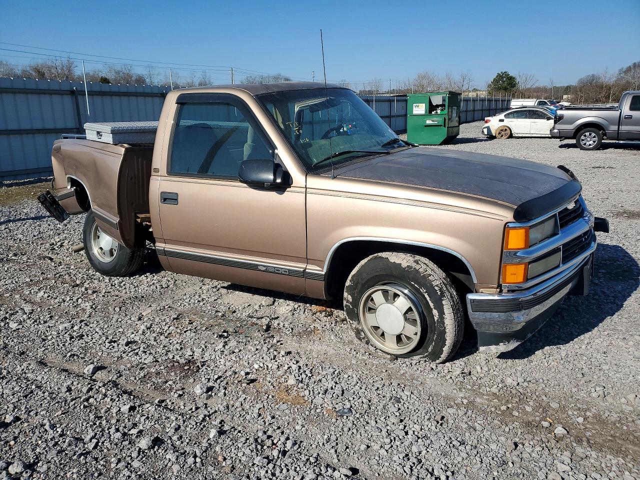 1997 CHEVROLET GMT-400 C1500 photo 7
