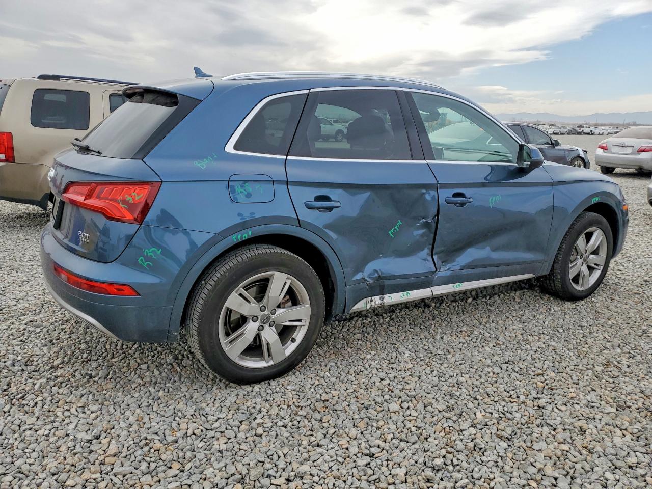 2018 AUDI Q5 PREMIUM PLUS photo 3