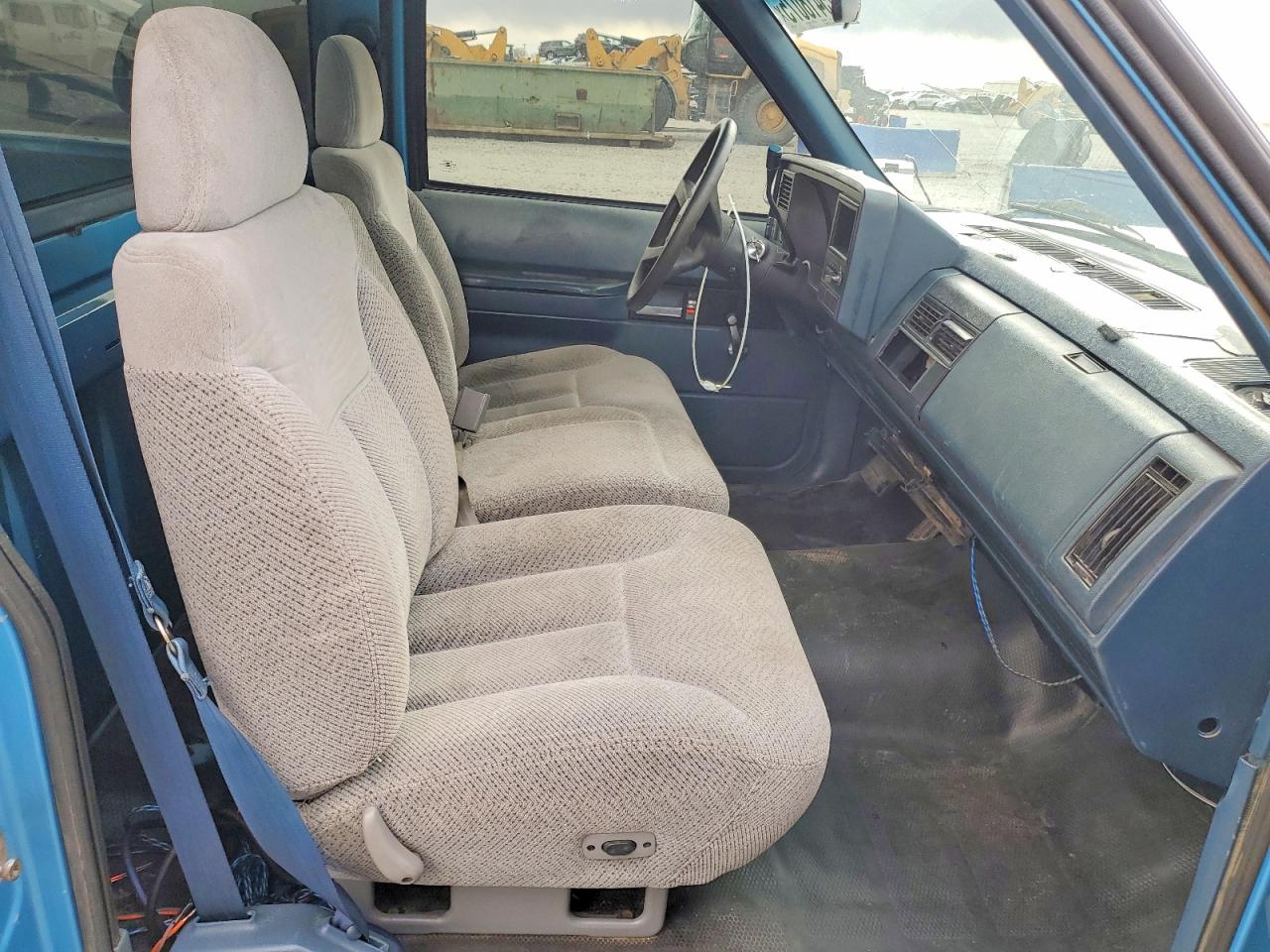 1993 CHEVROLET GMT-400 C1500 photo 10