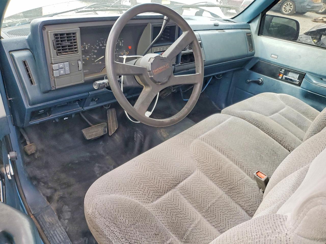 1993 CHEVROLET GMT-400 C1500 photo 8