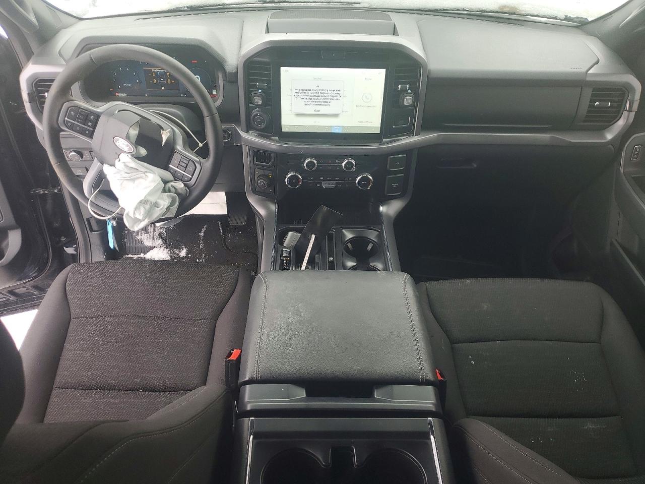 2025 FORD F150 XLT photo 8