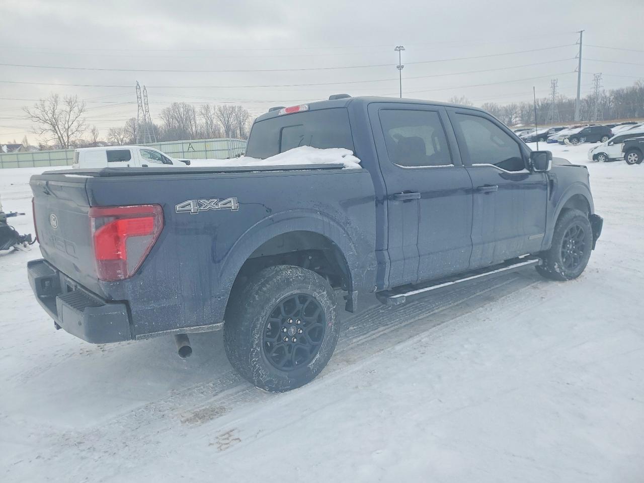 2025 FORD F150 XLT photo 3
