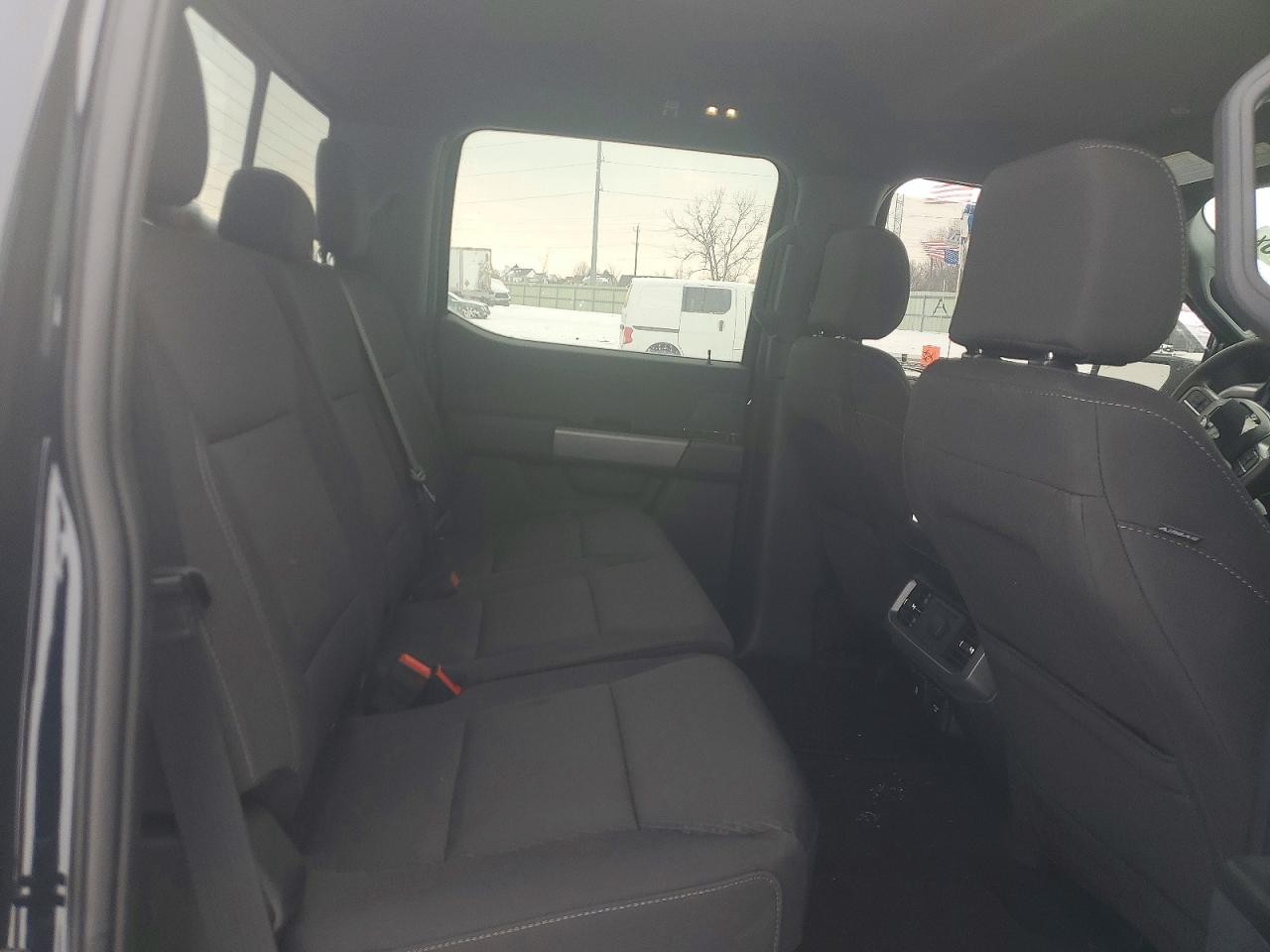 2025 FORD F150 XLT photo 10