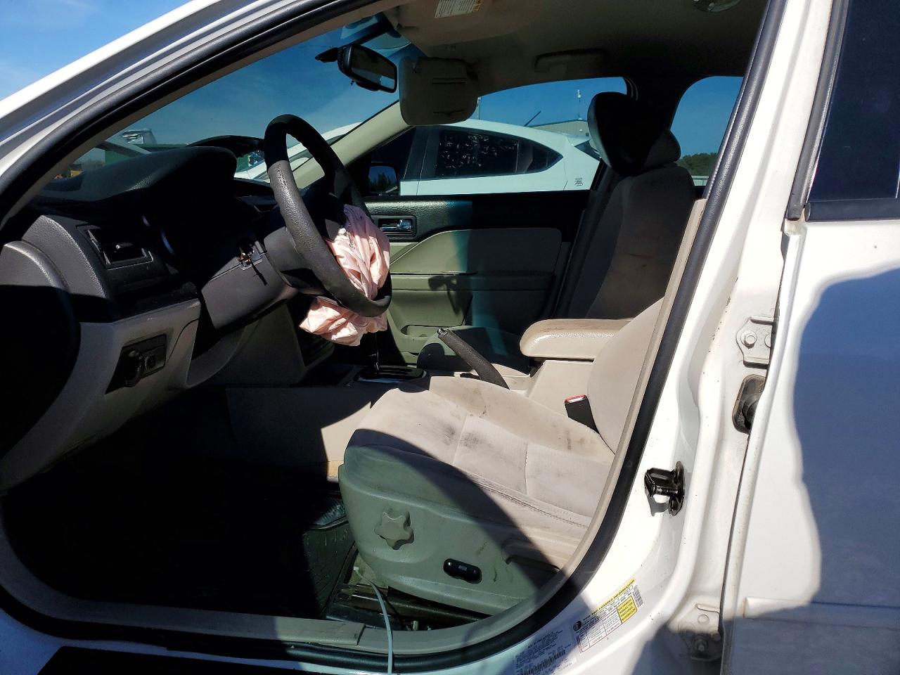 2009 FORD FUSION SE photo 7