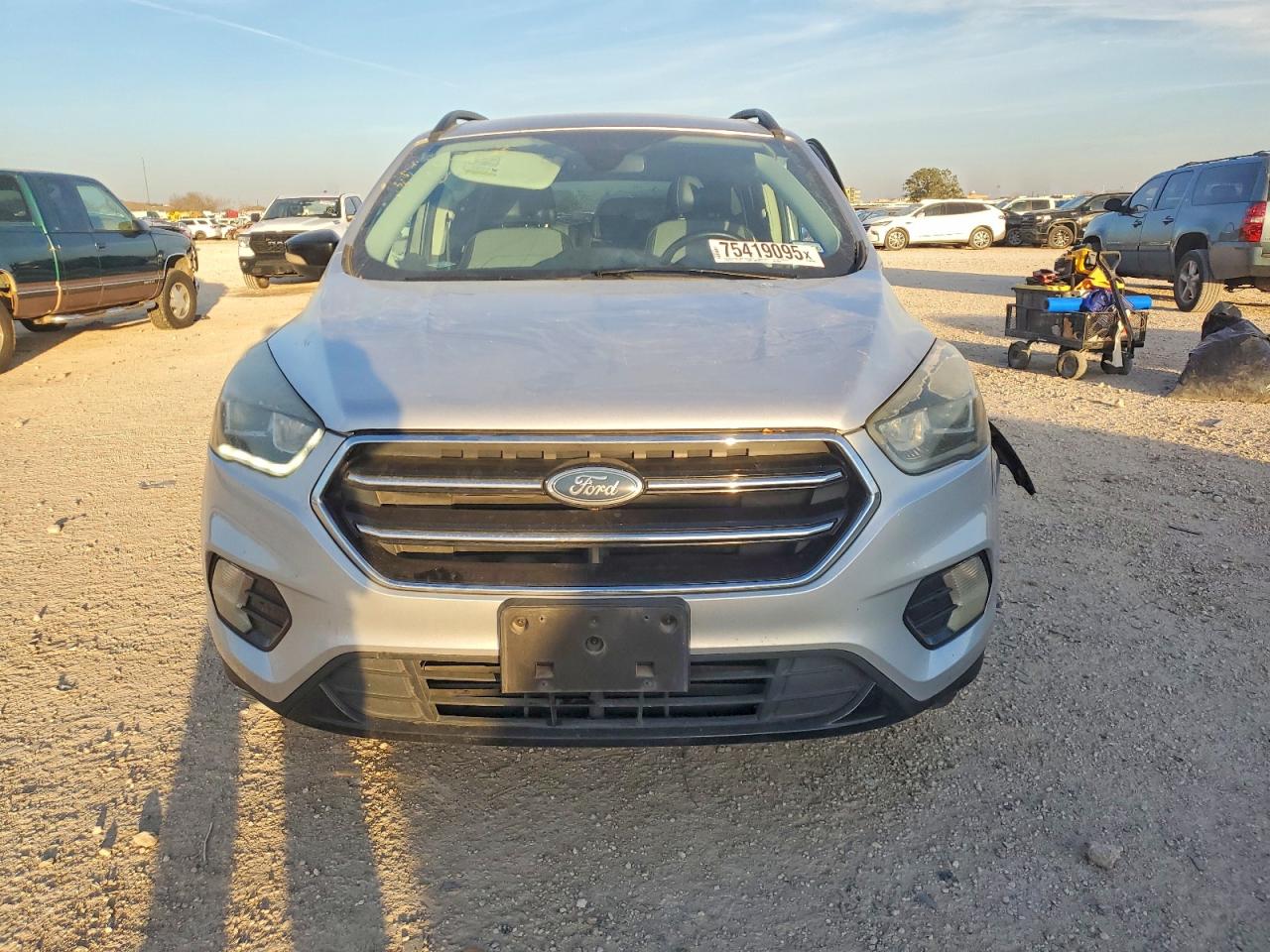 2017 FORD ESCAPE TITANIUM photo 5