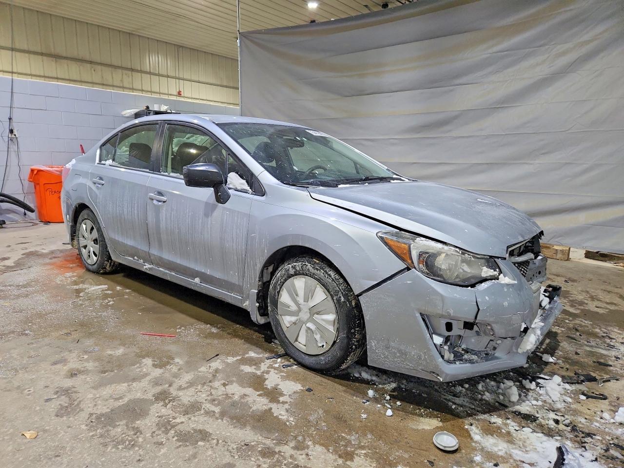 2015 SUBARU IMPREZA photo 4