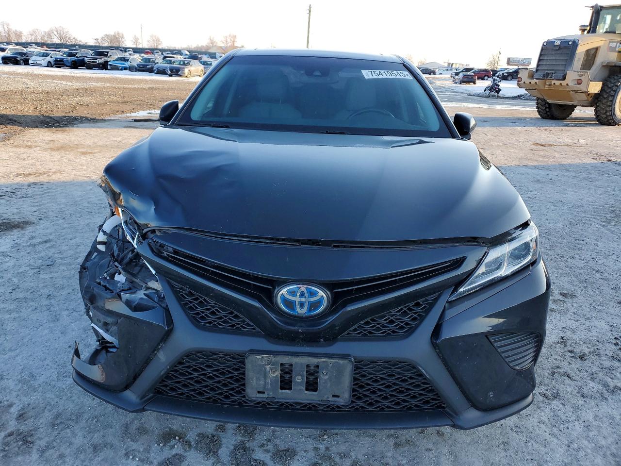 2020 TOYOTA CAMRY SE photo 5