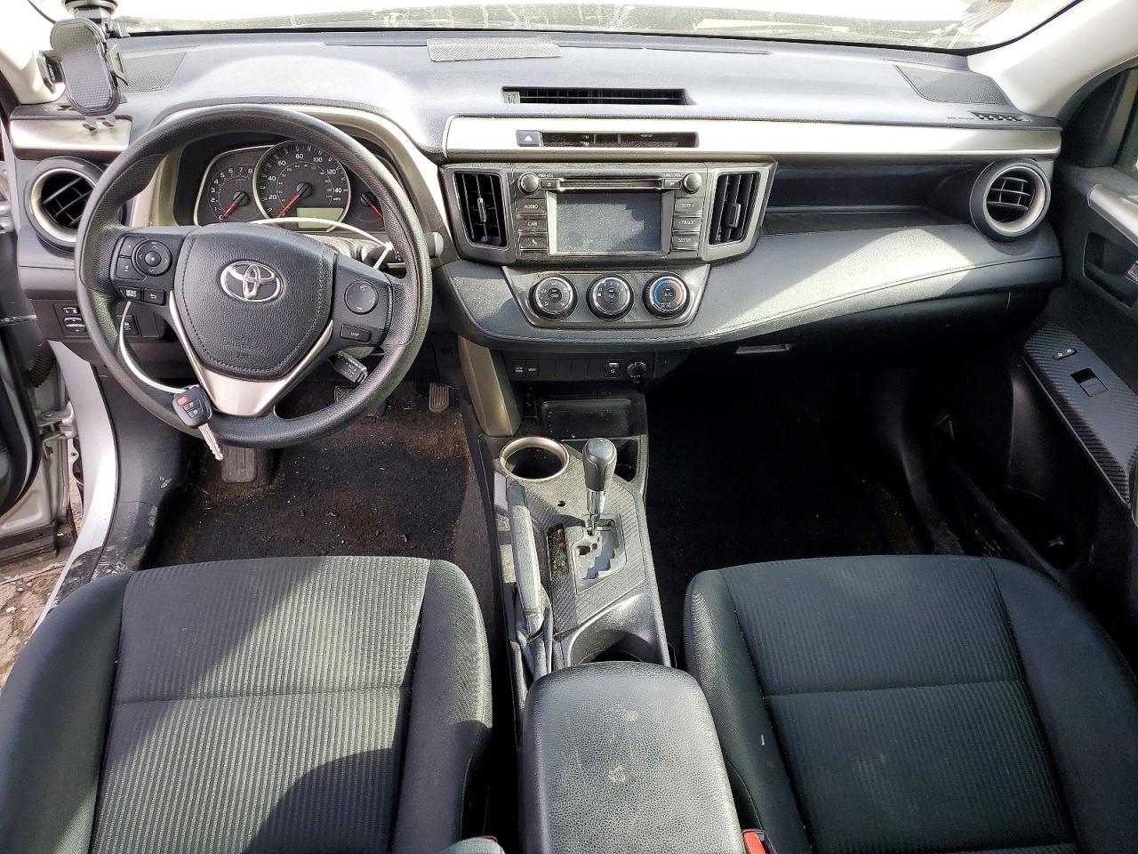 2015 TOYOTA RAV4 LE photo 22
