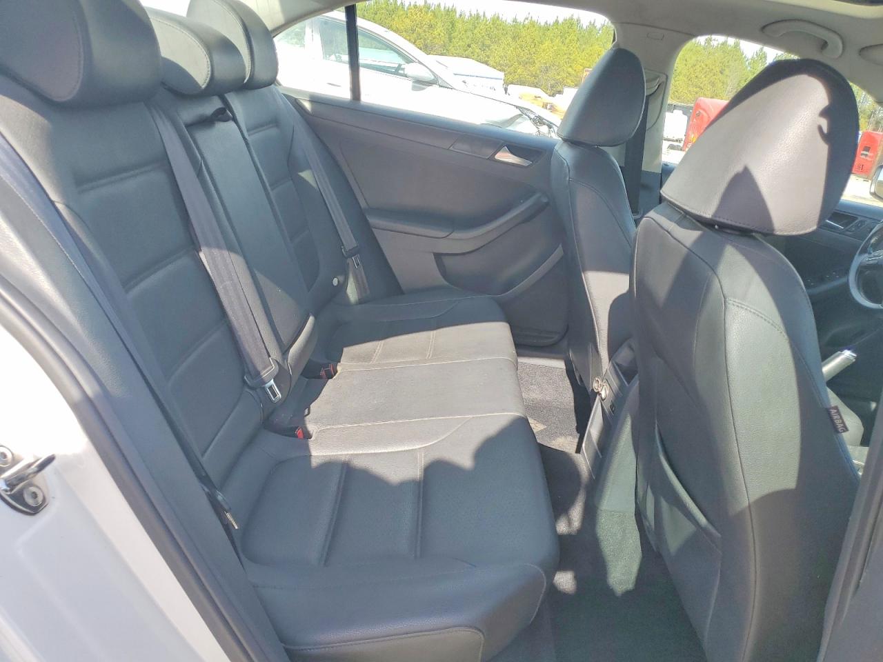 2012 VOLKSWAGEN JETTA SE photo 10