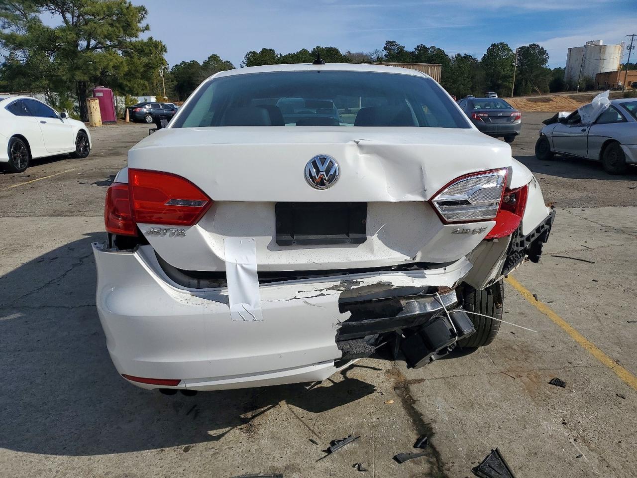 2012 VOLKSWAGEN JETTA SE photo 6