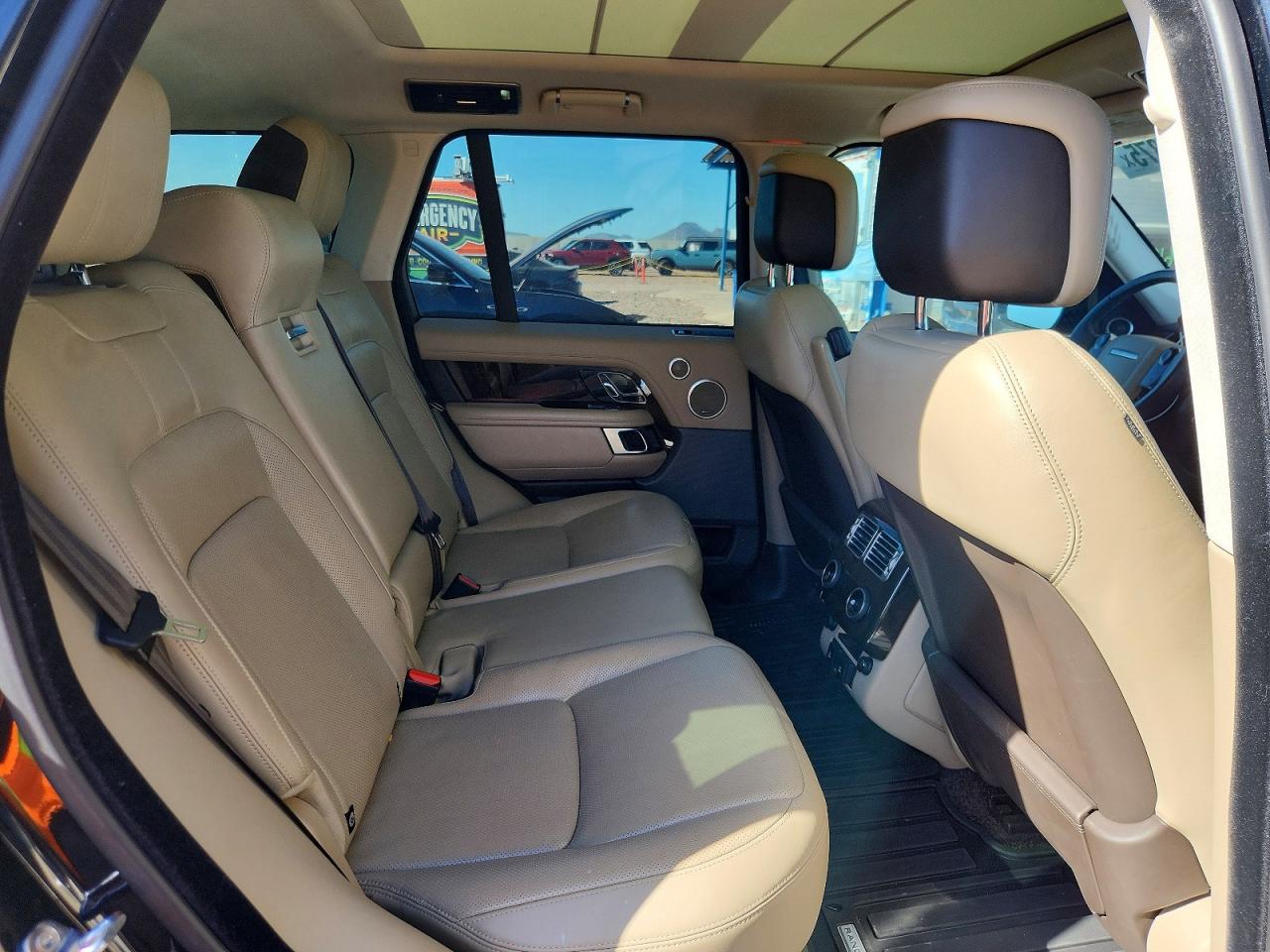 2020 LAND ROVER RANGE ROVER P525 HSE photo 21