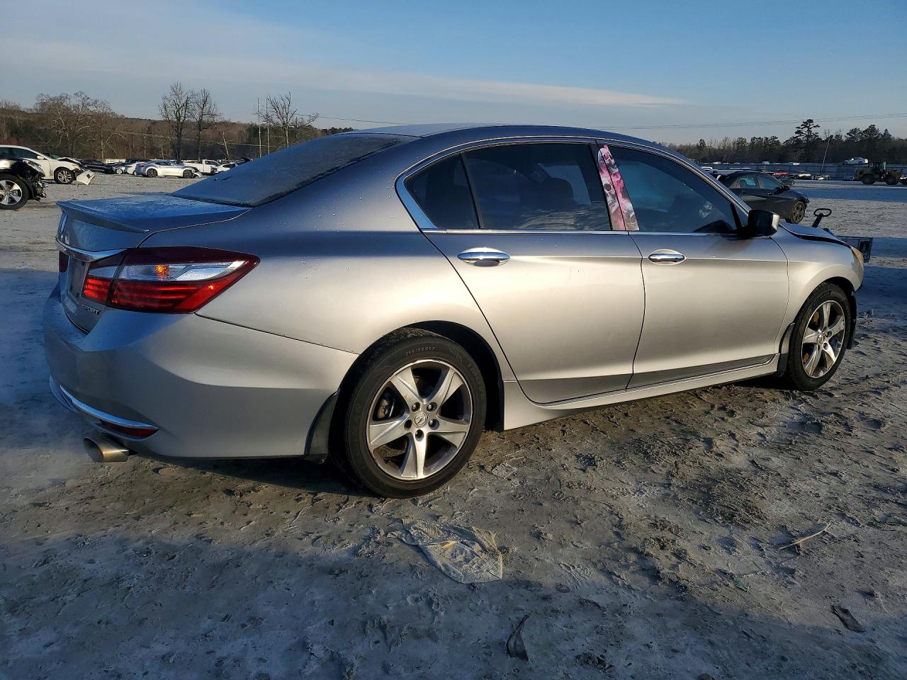 2017 HONDA ACCORD SPORT photo 7