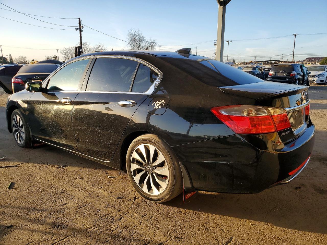2014 HONDA ACCORD HYBRID photo 2