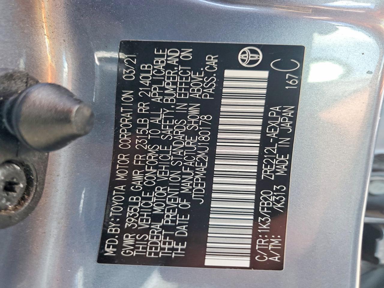 2021 TOYOTA COROLLA LE photo 12