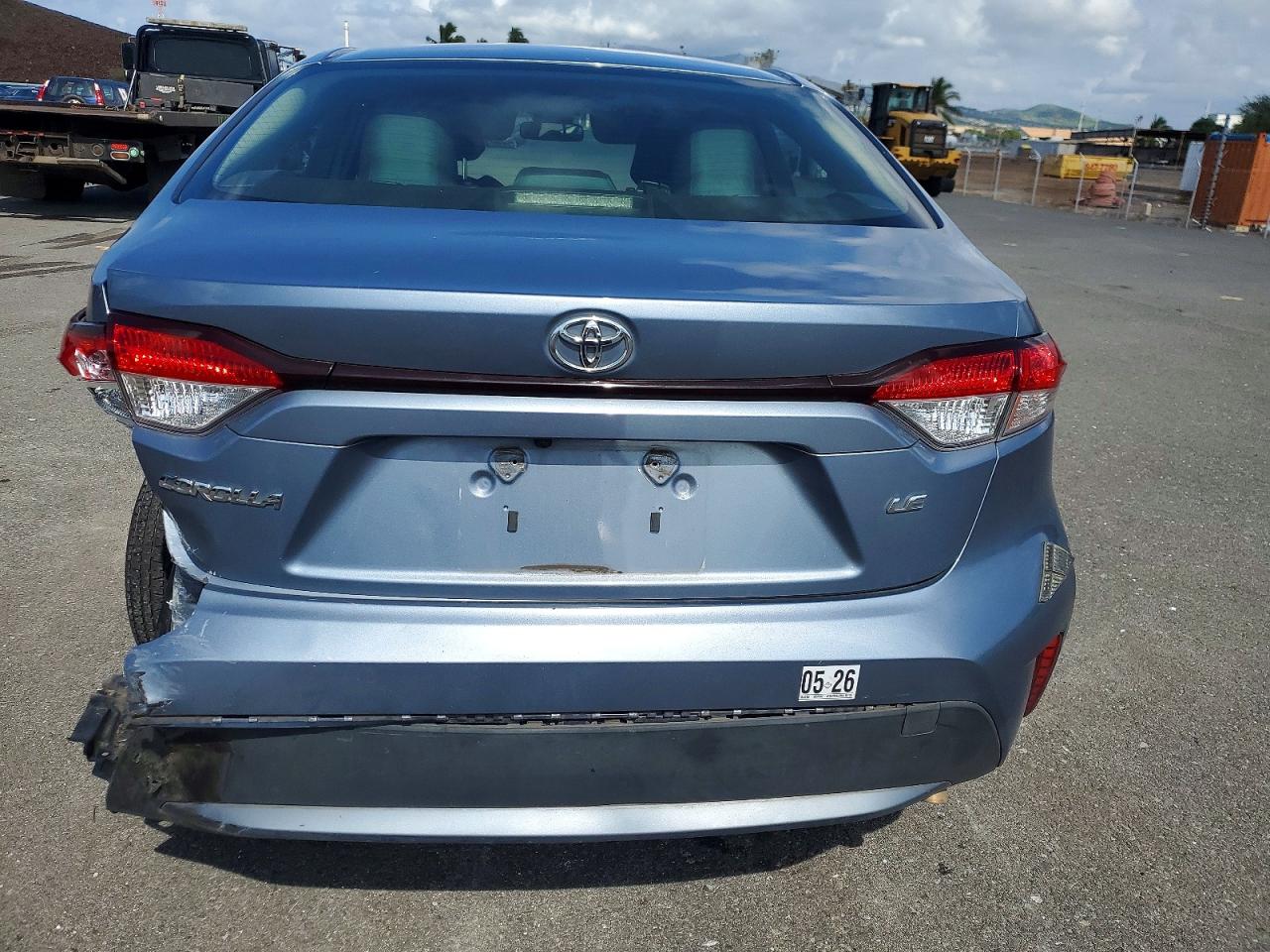 2021 TOYOTA COROLLA LE photo 6