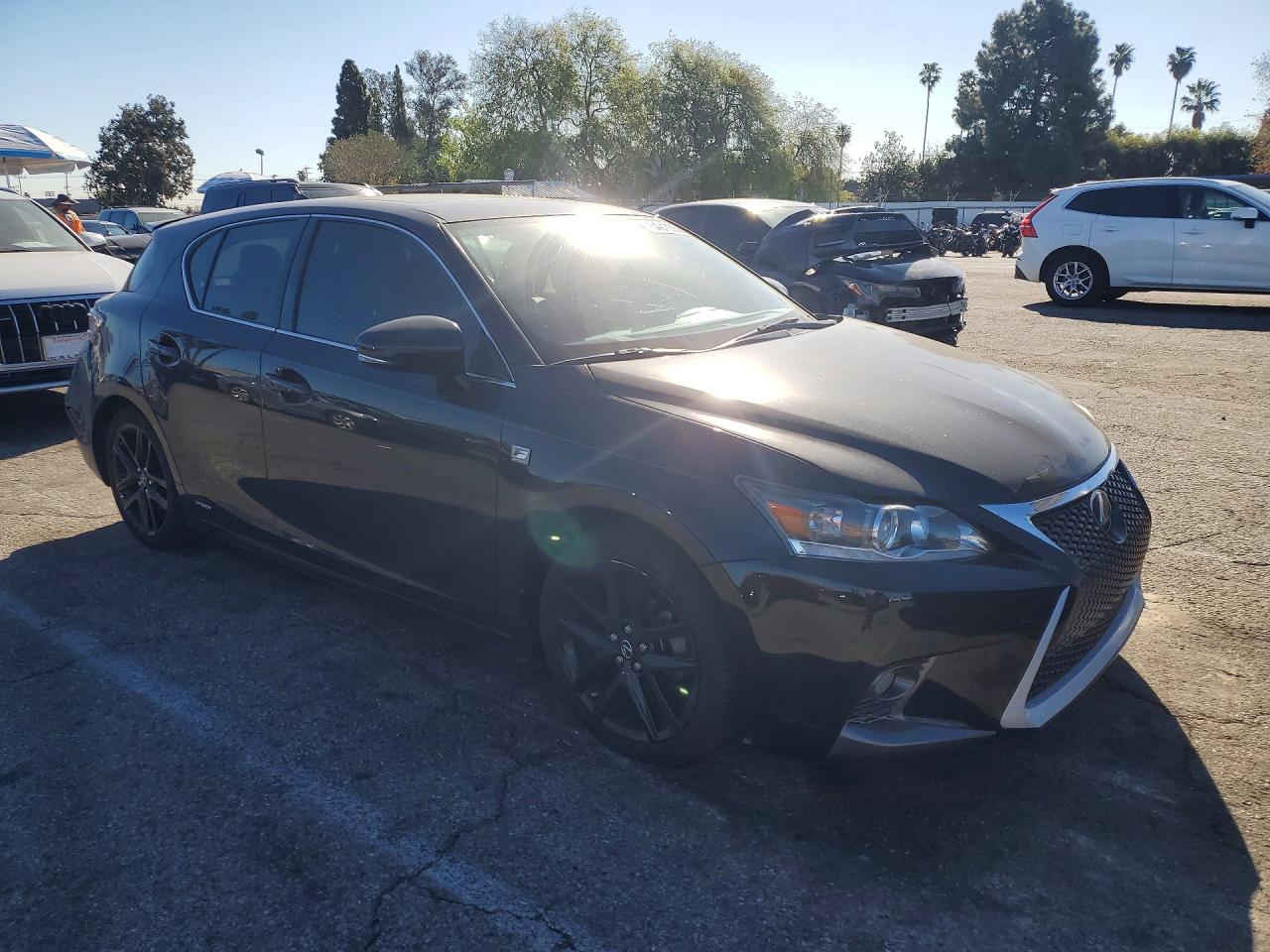 2014 LEXUS CT 200 photo 7