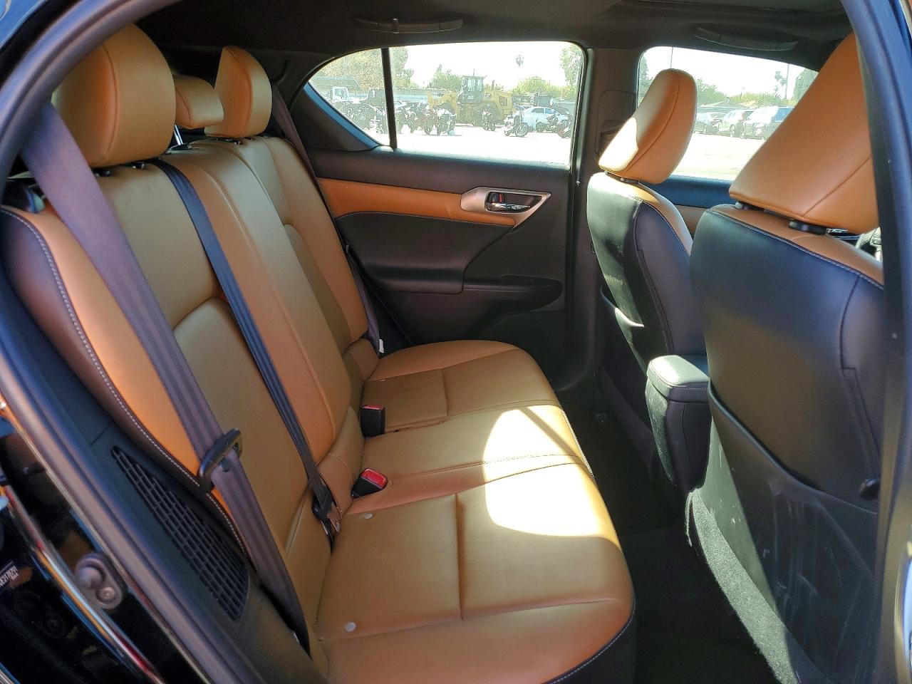 2014 LEXUS CT 200 photo 21