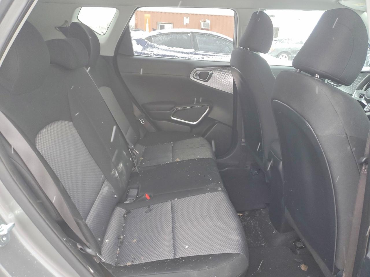 2024 KIA SOUL LX photo 28