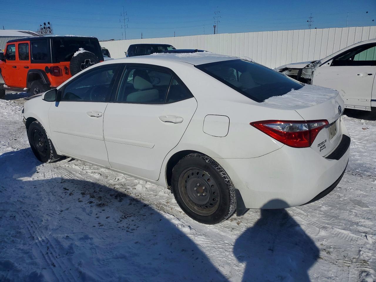 2015 TOYOTA COROLLA L photo 2