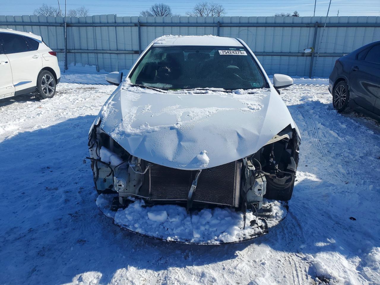 2015 TOYOTA COROLLA L photo 5