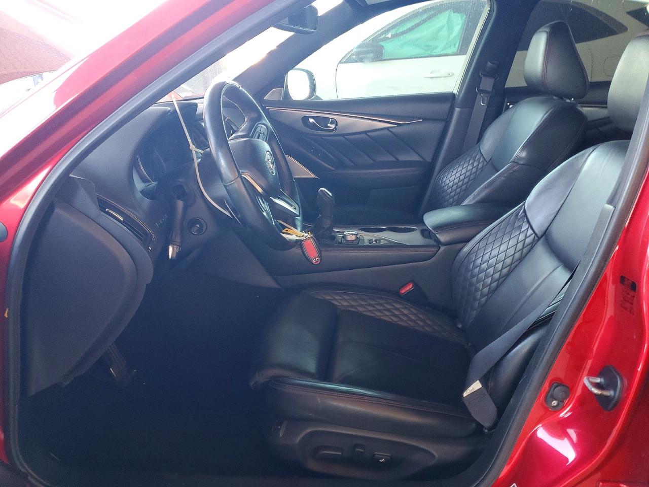 2018 INFINITI Q50 RED SPORT 400 photo 13
