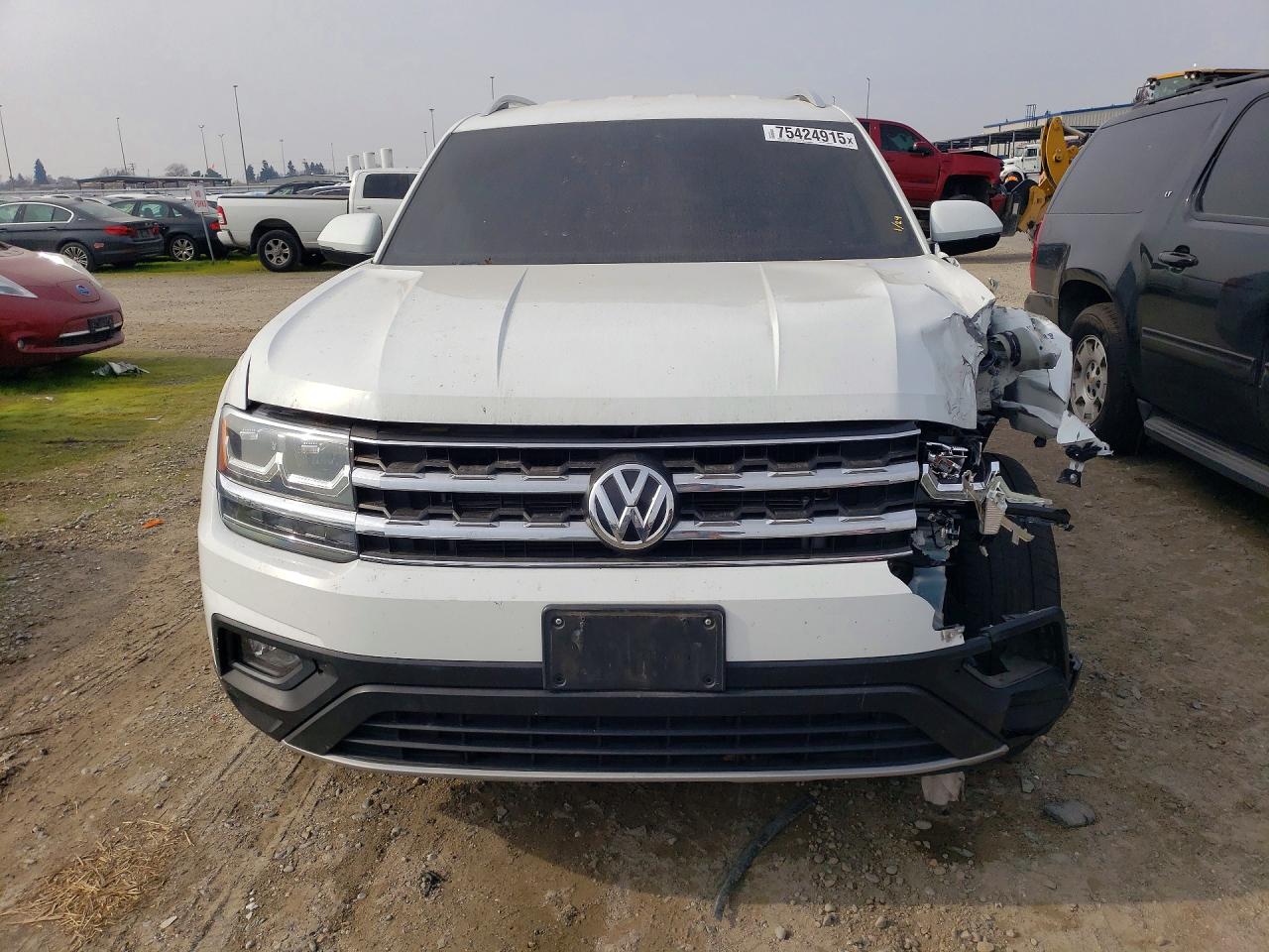 2018 VOLKSWAGEN ATLAS SE photo 13