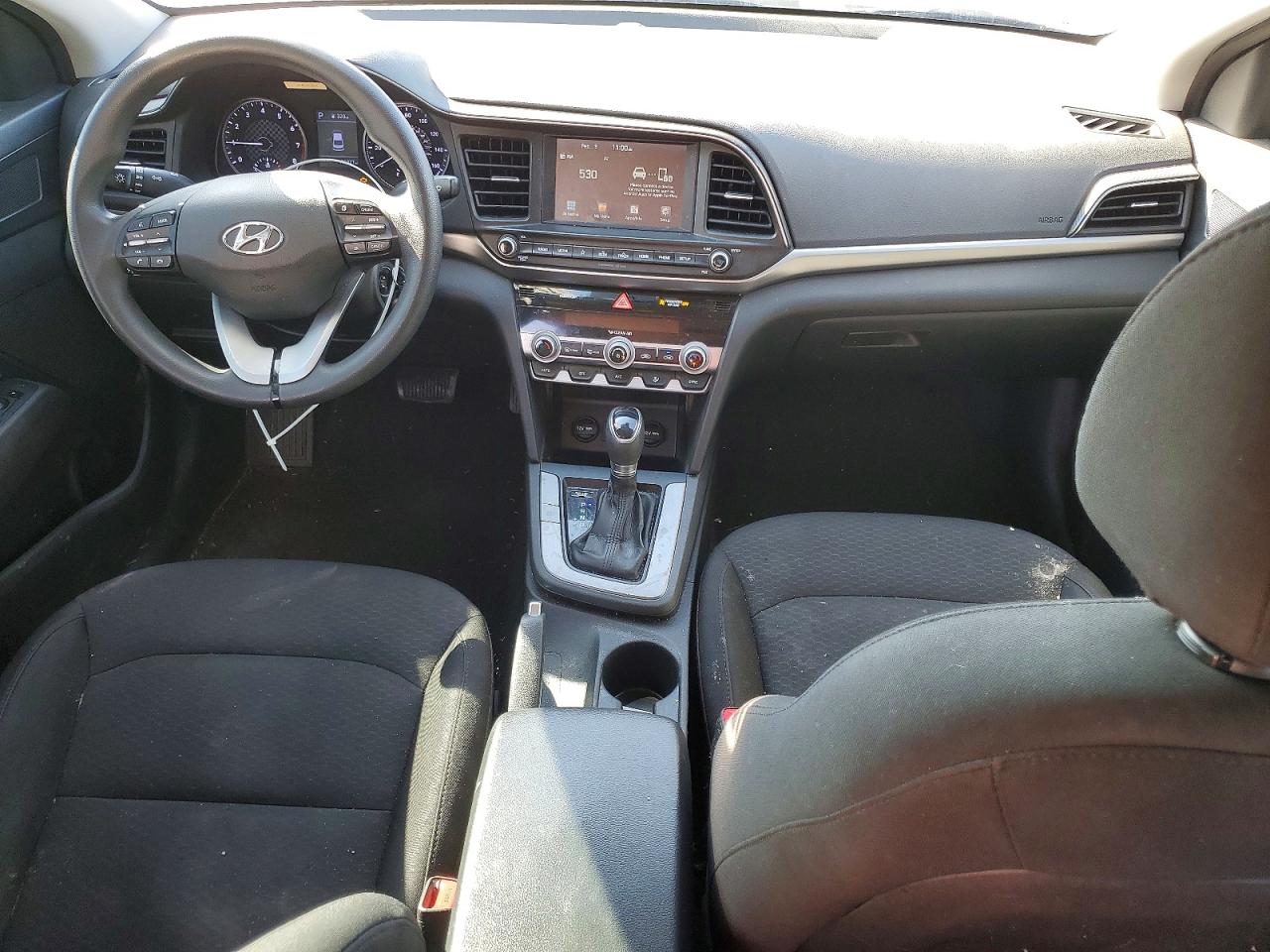 2020 HYUNDAI ELANTRA SEL photo 8