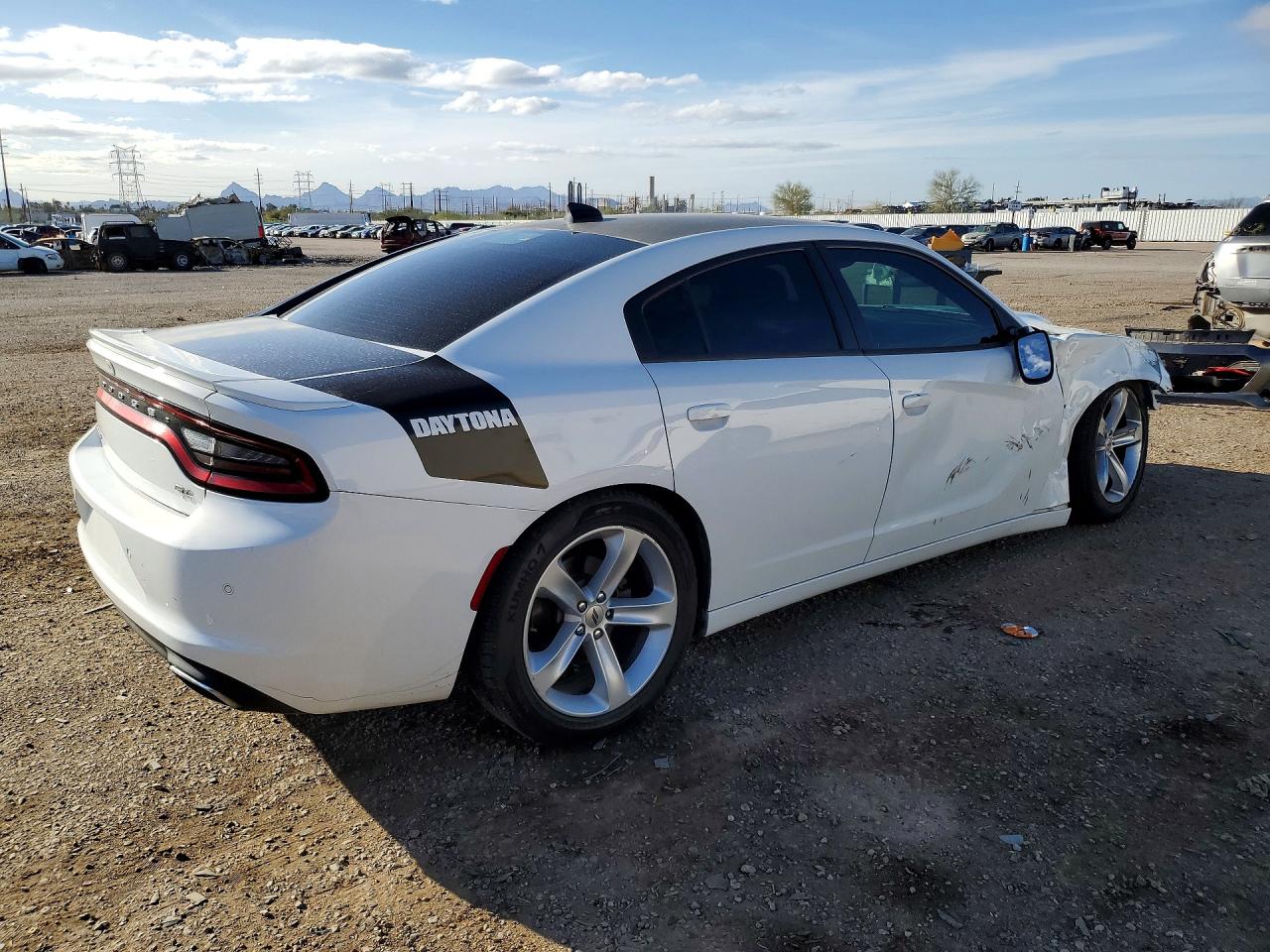 2018 DODGE CHARGER photo 7