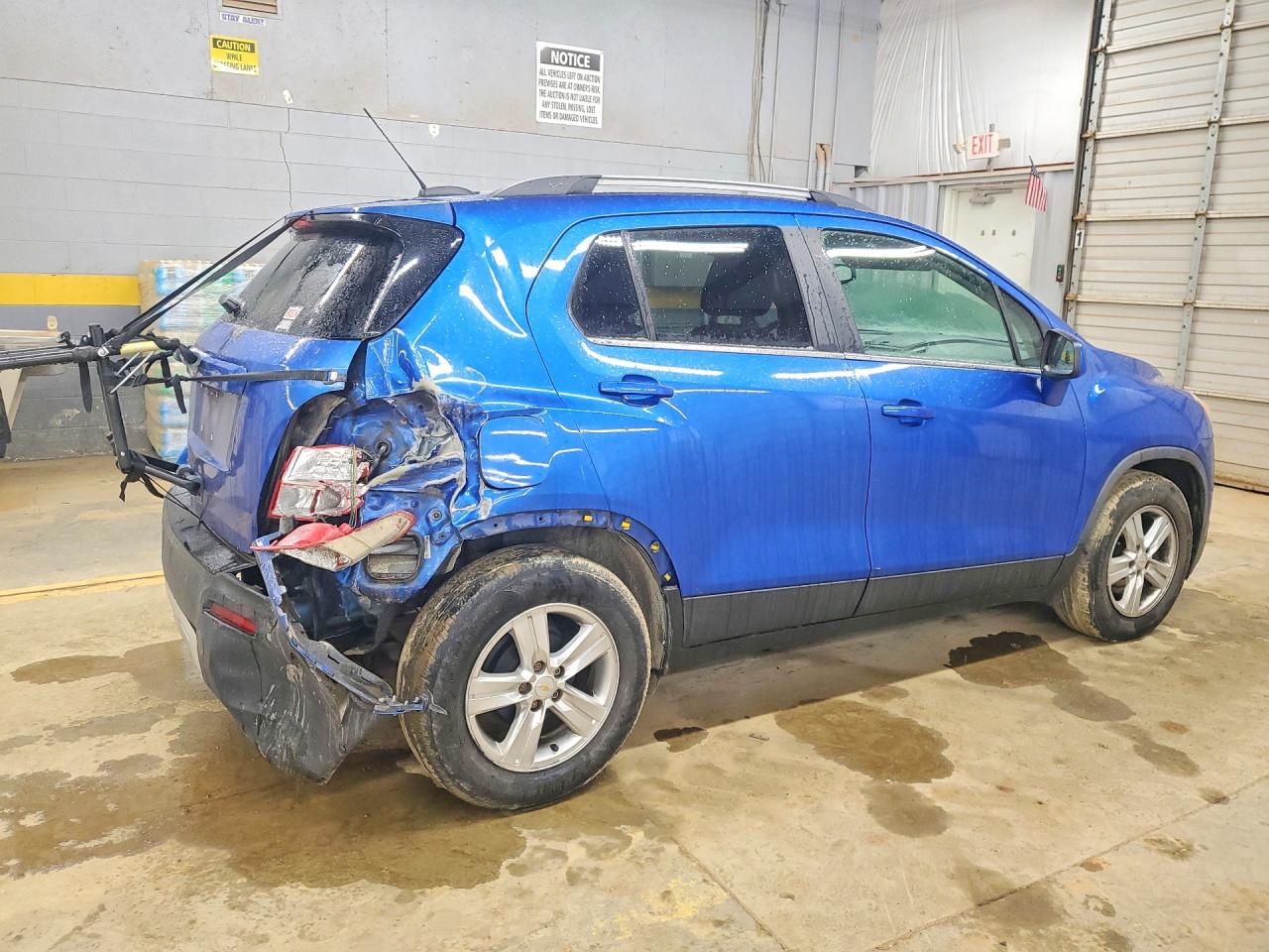 2015 CHEVROLET TRAX 1LT photo 3