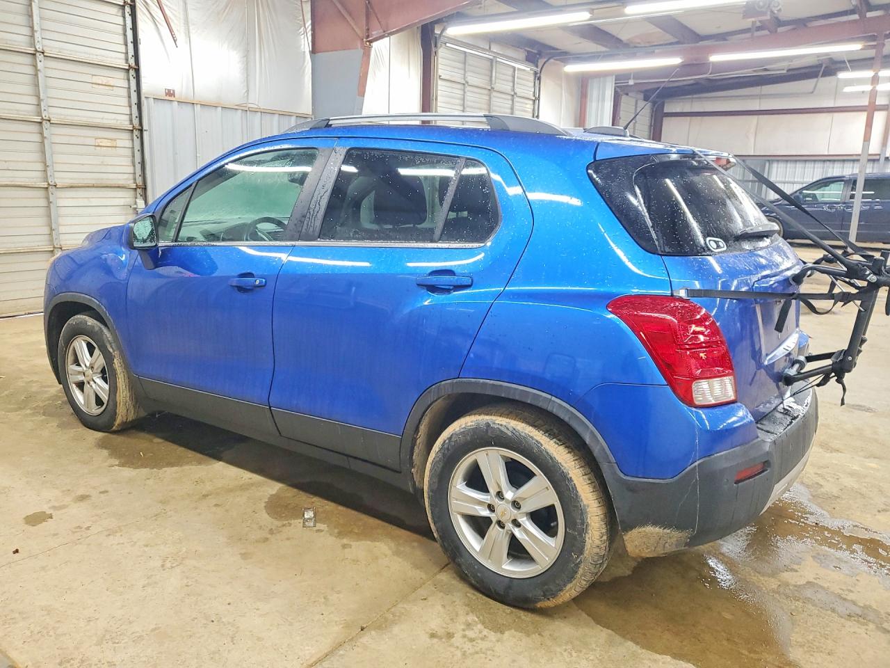 2015 CHEVROLET TRAX 1LT photo 2