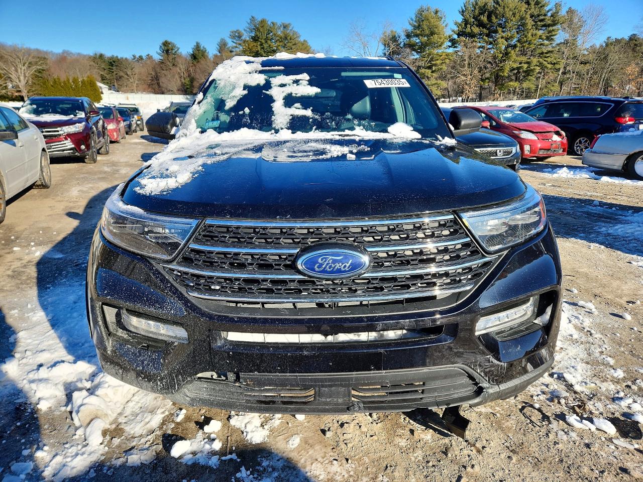 2023 FORD EXPLORER XLT photo 9