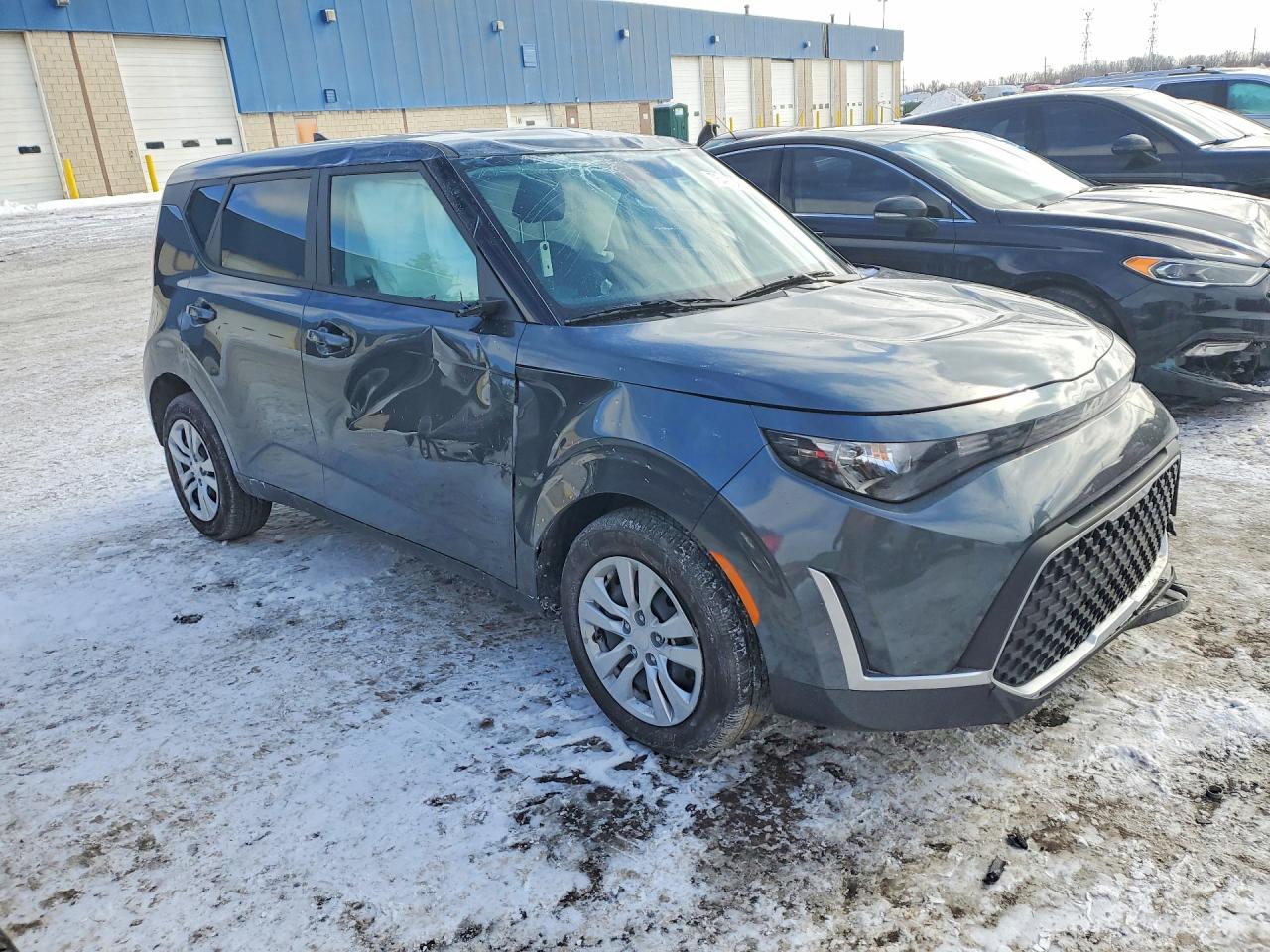 2025 KIA SOUL LX photo 4