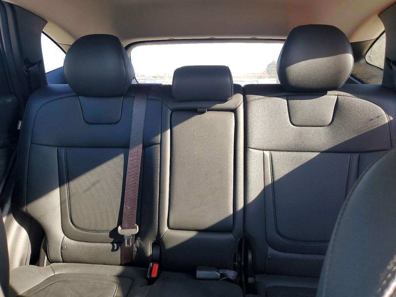 2025 HYUNDAI TUCSON SEL photo 10