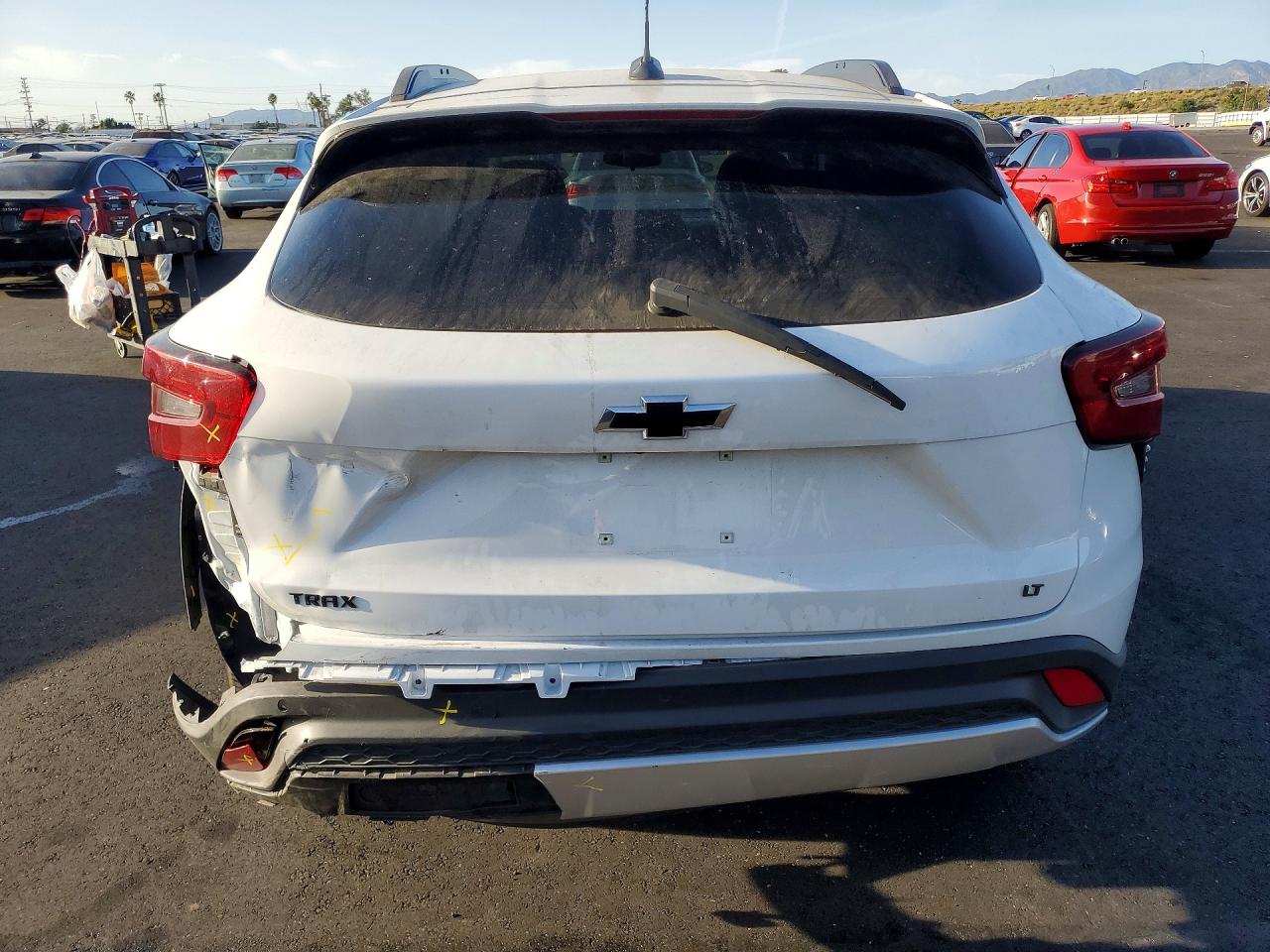 2025 CHEVROLET TRAX 1LT photo 11