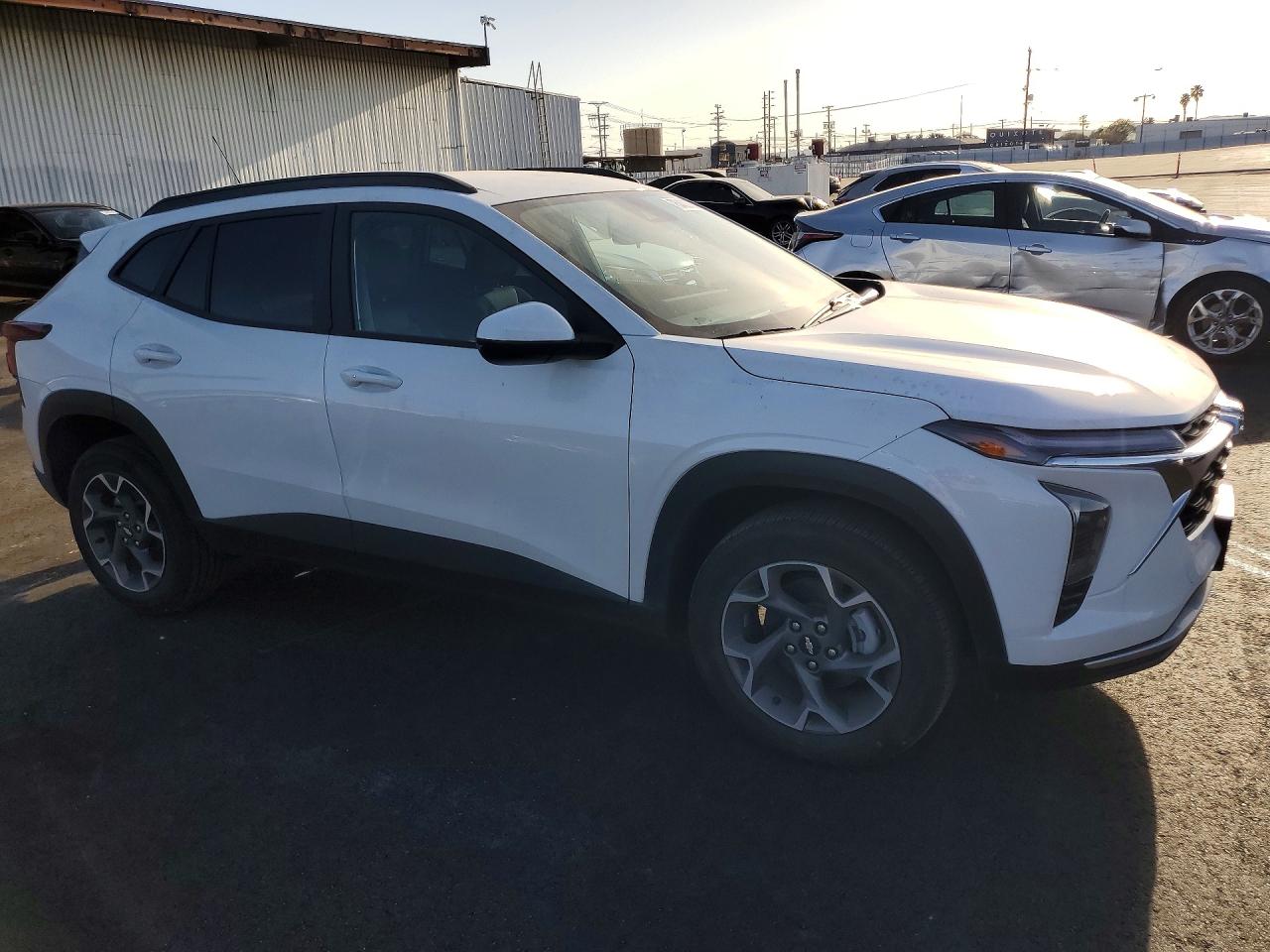 2025 CHEVROLET TRAX 1LT photo 7